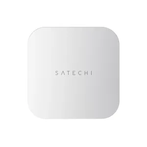 Satechi Thunderbolt 5 CubeDock sølvfarget kompakt firkantet dokkingstasjon med avrundede hjørner og sentrert logo