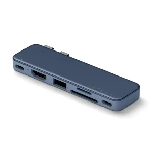 Satechi 6-in-1 USB-C centrmezgls MacBook Neo datoram indigo krāsā, ar HDMI, USB-A, SD un microSD portiem
