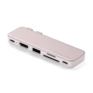 Satechi USB-C Snap Hub for MacBook Neo rozā tonī, ar HDMI, USB-A, SD, microSD un diviem USB-C savienotājiem