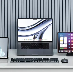 Satechi SM3 slim mekanisk bakgrunnsbelyst Bluetooth-tastatur, fullstor US-engelsk layout med talltastatur