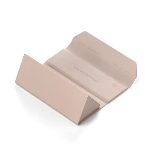 Satechi FindAll beež vegannahast prillitoos lapiti avatuna, Apple Find My märgistega