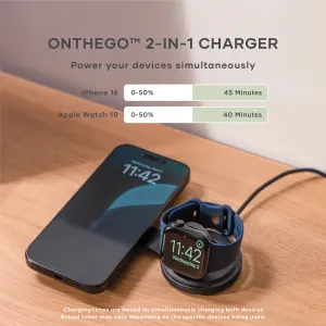 Satechi OntheGo 2-i-1 trådløs lader i svart lader en iPhone og en Apple Watch på en bordplate