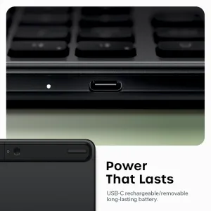 Satechi EX3 plānās bezvadu tastatūras tuvplāns ar USB-C pieslēgvietu un noņemamā akumulatora detaļām, kosmosa melnā krāsā