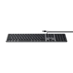Satechi wired USB keyboard with Nordic layout, full numeric keypad, and low-profile scissor-switch keys in space gray.
