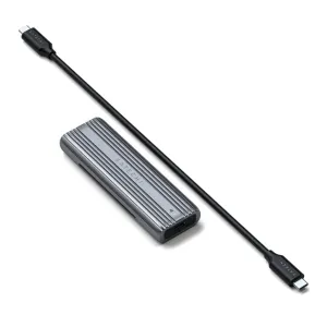 Satechi M.2 SSD -kotelo USB-C-kaapelilla, hopeanvärinen uurrettu metallikotelo ulkoiseen tallennukseen