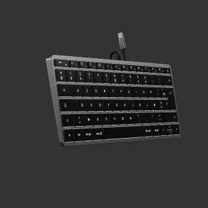 Satechi W1 USB-C-tangentbord med nordisk layout, trådbunden anslutning och inbyggd USB-C-kabel för Mac och iOS