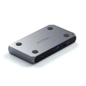 Satechi Thunderbolt 4 Slim Hub Pro -telakka tähtiharmaana, kompakti alumiinikeskitin USB-C- ja USB-A-porteilla