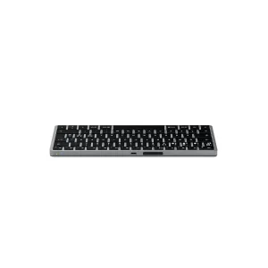 Satechi X1 trådlöst tangentbord med nordisk layout, svarta tangenter och silverfärgad ram, för växling mellan 3 enheter