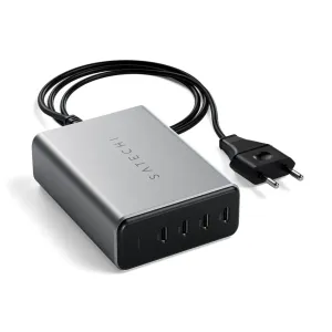 Satechi 165 W GaN PD-lader med fire USB-C-porter og avtakbar strømledning på et stativ