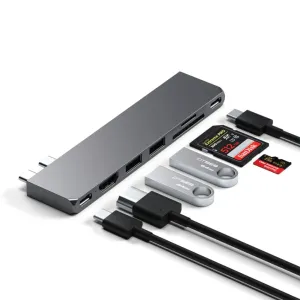 Satechi USB-C Pro Hub Slim tähtiharmaana, HDMI-, USB-C-, USB-A-, SD- ja microSD-porteilla näyttöä ja tallennustilaa varten