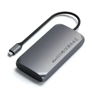 Satechi USB-C -multimediasovitin tähtiharmaana, kiinteällä kaapelilla ja USB-C-liittimellä