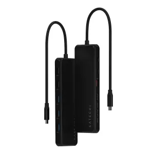 Du juodi Satechi USB-C kelių prievadų adapteriai su HDMI, DisplayPort ir USB prievadais baltame fone
