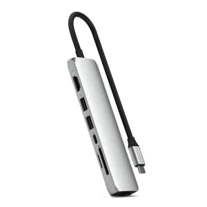 Satechi hopeanvärinen USB-C-moniporttisovitin punotulla kaapelilla, HDMI-, USB-A- ja korttipaikoilla kannettaville tietokoneille