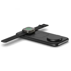 Base de carga inalámbrica Satechi Qi2 Trio con Apple Watch en el cargador para reloj y base circular para teléfono