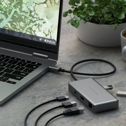 Satechi USB-C multiport adapter for Chromebook in space gray with HDMI, Ethernet and USB-C cable connected