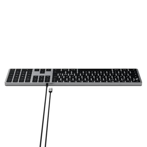 Satechi W3 USB-C-Tastatur mit nordischem Layout, vollwertigem Nummernblock, schwarzen Tasten und kabelgebundener USB-C-Verbindung.