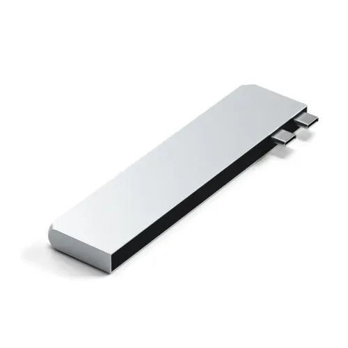 Satechi USB-C Pro Hub Slim hopeanvärinen keskitin MacBookille, jossa on ohut metallimuotoilu ja kaksi USB-C-liitintä