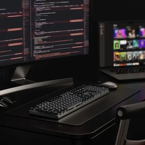 Satechi SM3 slankt mekanisk bagbelyst Bluetooth-tastatur med US-engelsk layout i fuld størrelse
