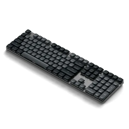 Satechi SM3 mørkt tastatur i full størrelse med numerisk tastatur, slankt aluminiumschassis og lave, svarte taster, vinklet ovenfra