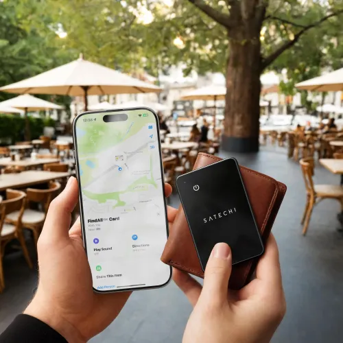 Satechi FindAll Wallet Card blakus ādas makam ar Apple Find My izsekošanu iPhone tālrunī
