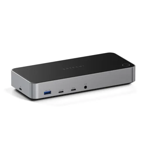 Satechi-telakointiasema mustana ja hopeanvärisenä, etupuolella USB-A-, USB-C- ja ääniportit