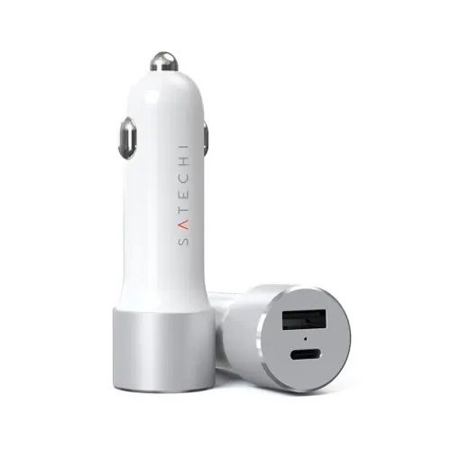 Satechi-biloplader med USB-C- og USB-A-porte, vist i sølv med mærket cylindrisk design