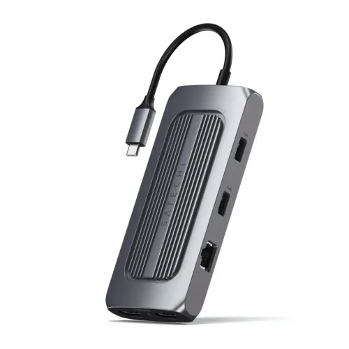 Satechi USB-C-moniporttisovitin tähtiharmaana, kiinteällä USB-C-kaapelilla, USB-A-porteilla ja Ethernet-liitännällä