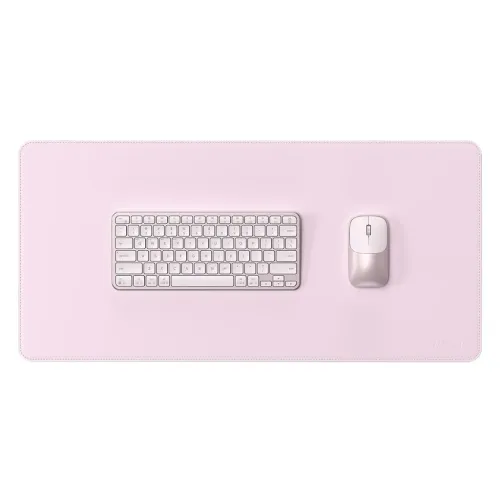 Satechi Form Desk Mat i lyserød med tastatur og mus, syede kanter og afrundede hjørner