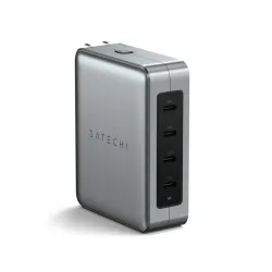 Satechi 145W USB-C GaN 4-porttinen laturi matkoille älykkäällä virranjakelulla ja maailmanlaajuisilla sovittimilla.