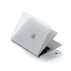 Satechi Eco Hardshell Case for 2021 MacBook Pro 14-inch, clear, anti-scratch, and with ventilation.