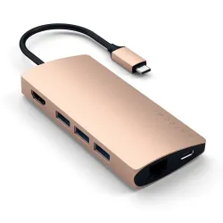 Gold Satechi USB-C Multi-Port Adapter V2 med 4K HDMI, Gigabit Ethernet, USB-A-porter og SD-kortspor for bedre tilkoblingsmuligheter.