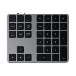 Elegant rymdgrått Satechi Wireless Extended Numeric Keyboard med Bluetooth och USB-C för Mac- och iOS-enheter.